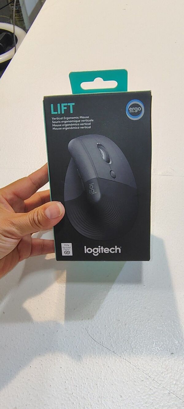 Logitech Lift LEFT Wireless Vertical Mouse Ergonomic Bluetooth Bolt - Graphite